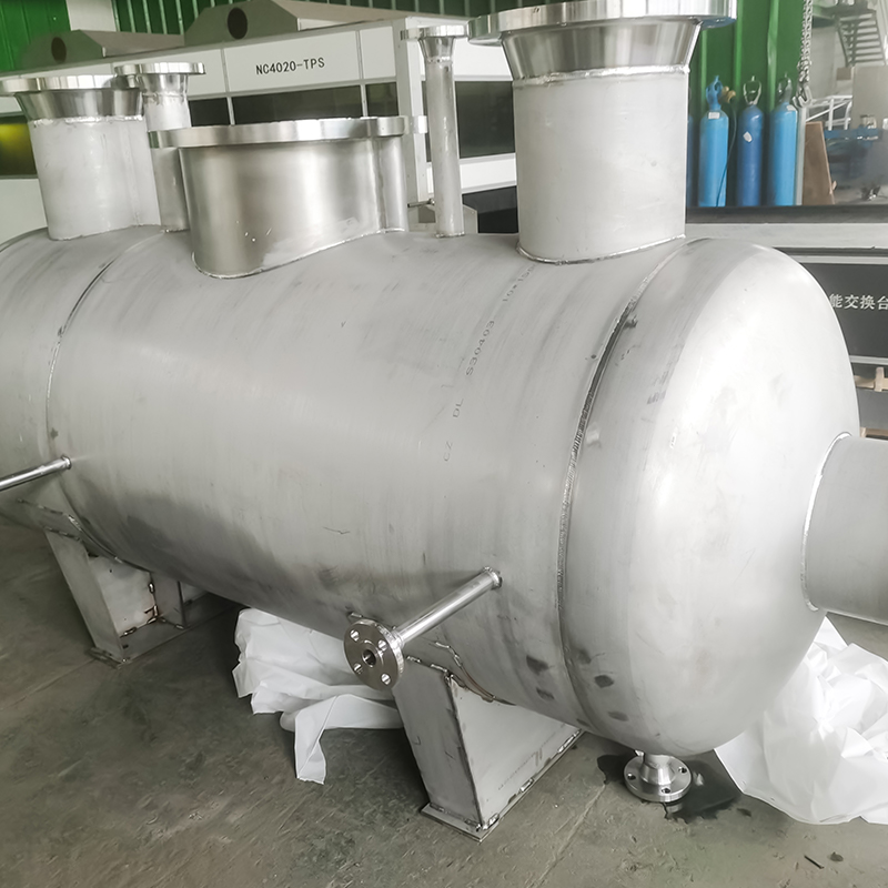 Lagertanks aus Edelstahl